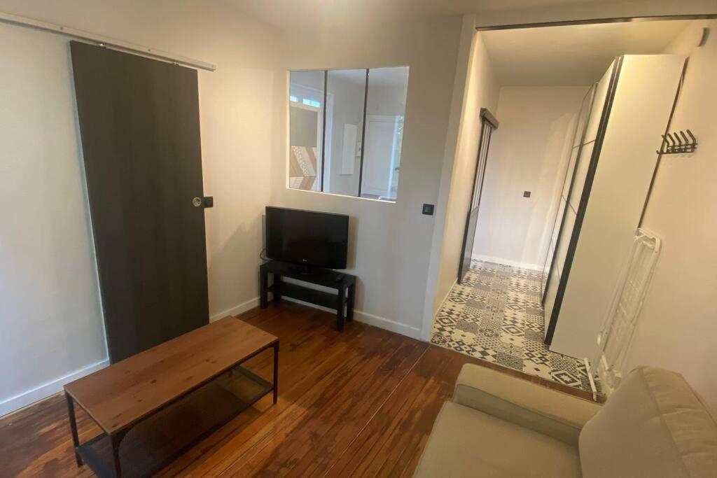 Grand Studio Refait A Neuf ! Yerres Exteriör bild